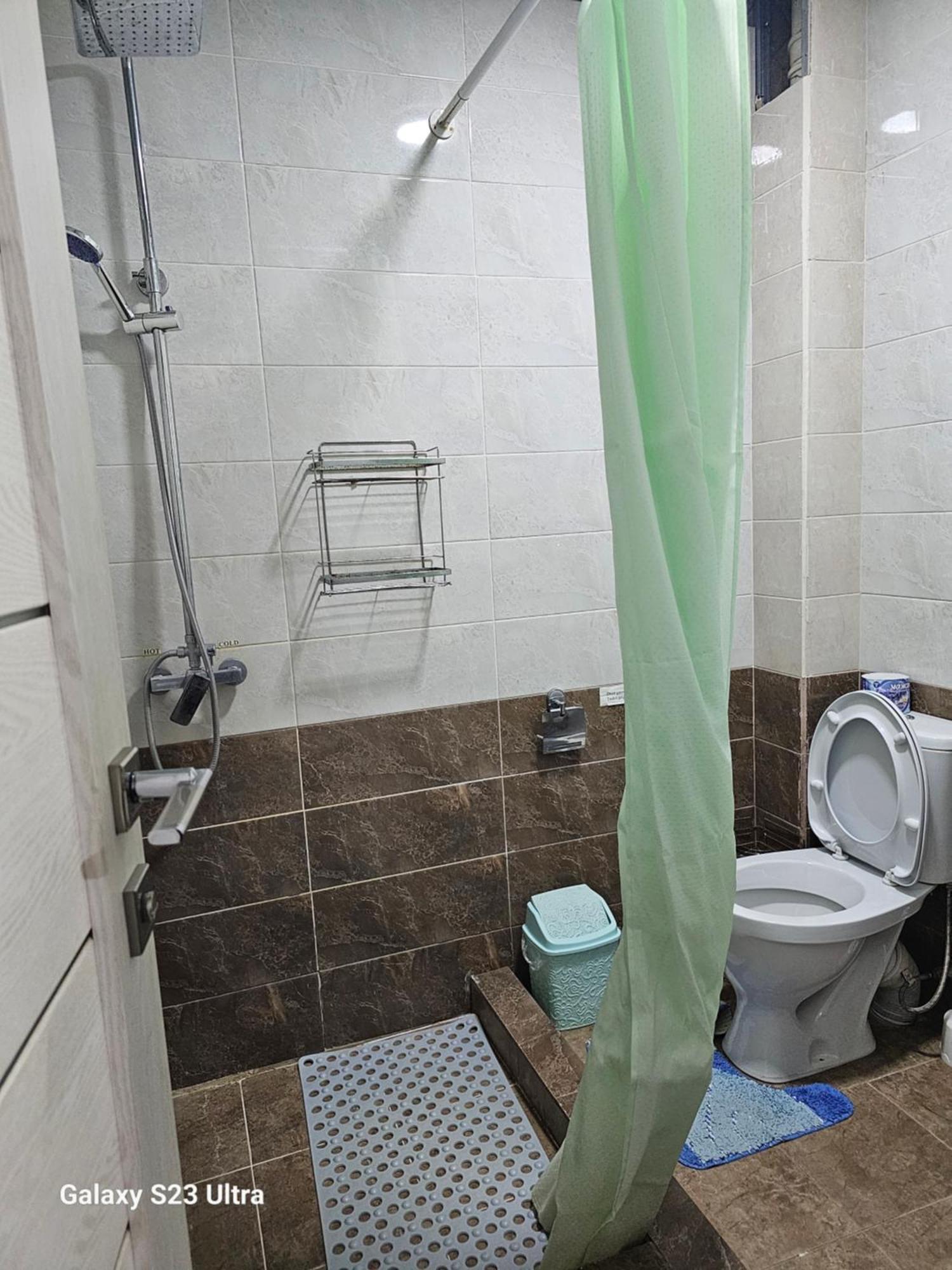 Guest House Mira Kochkor Екстериор снимка